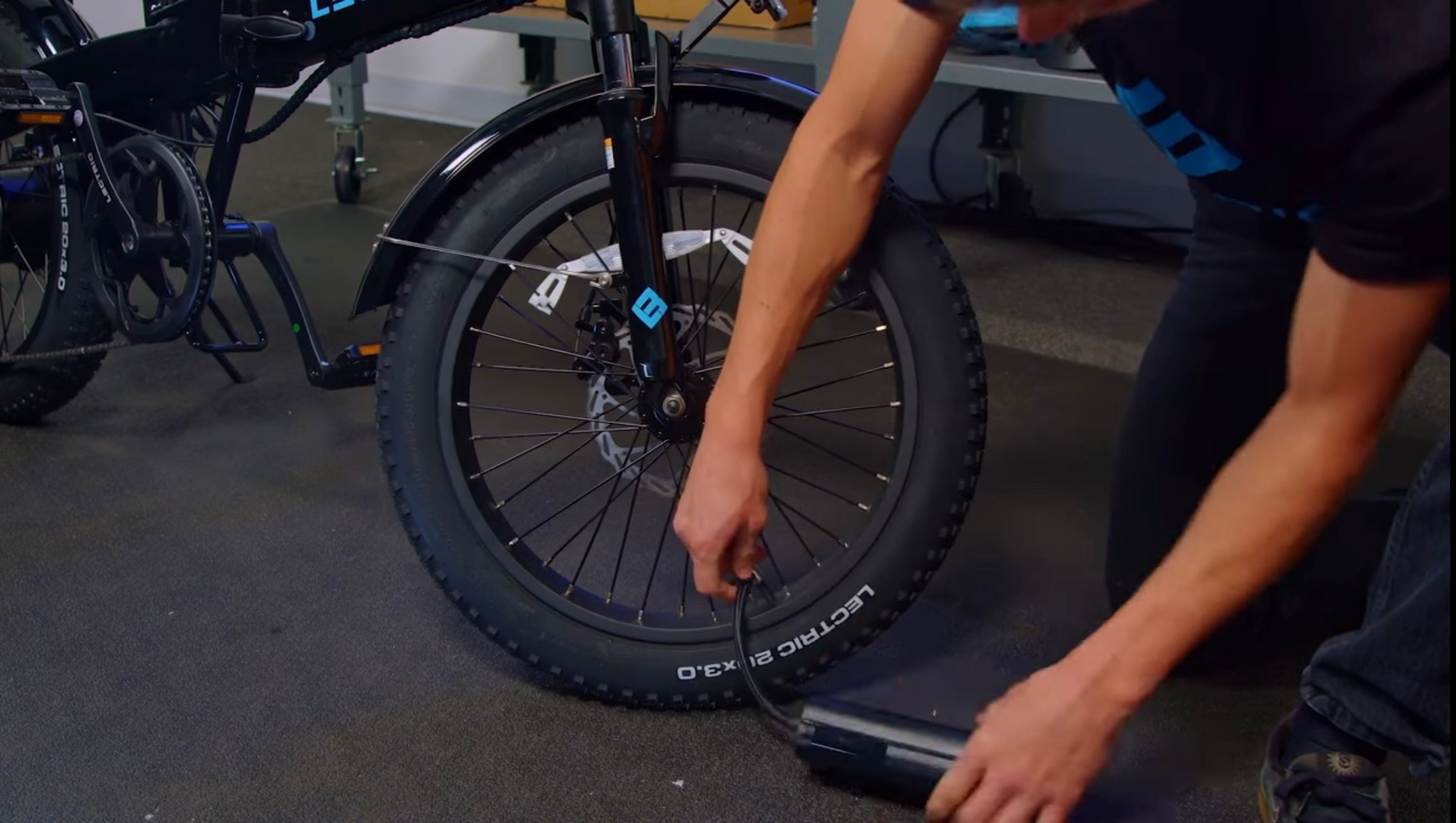 Mobile E-Bike - Tire Repair-Pedal Power Pros